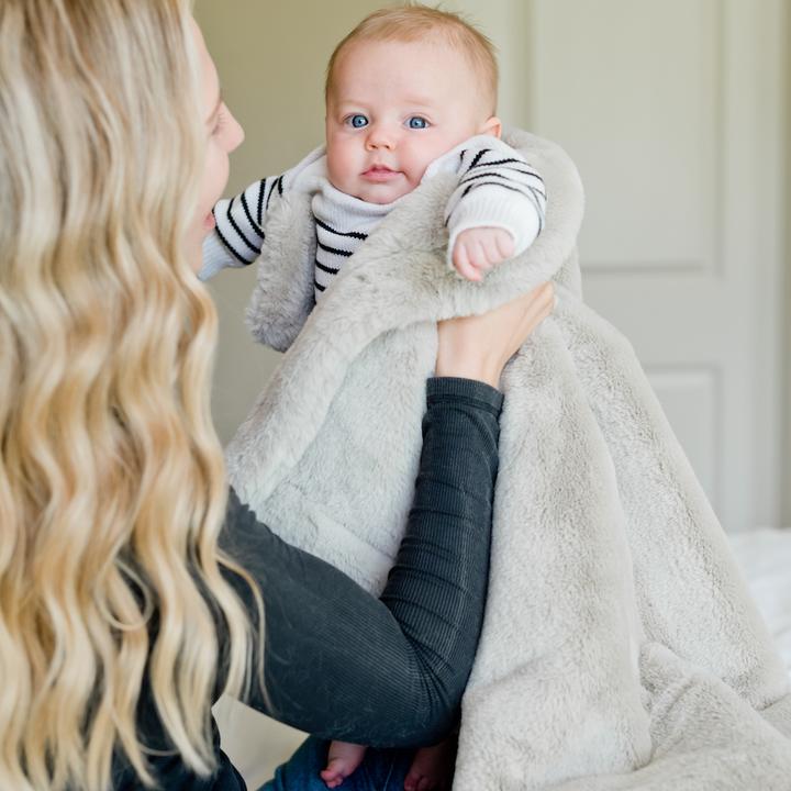 Faux Fur Blanket for baby and good children - LITTLE FAWN