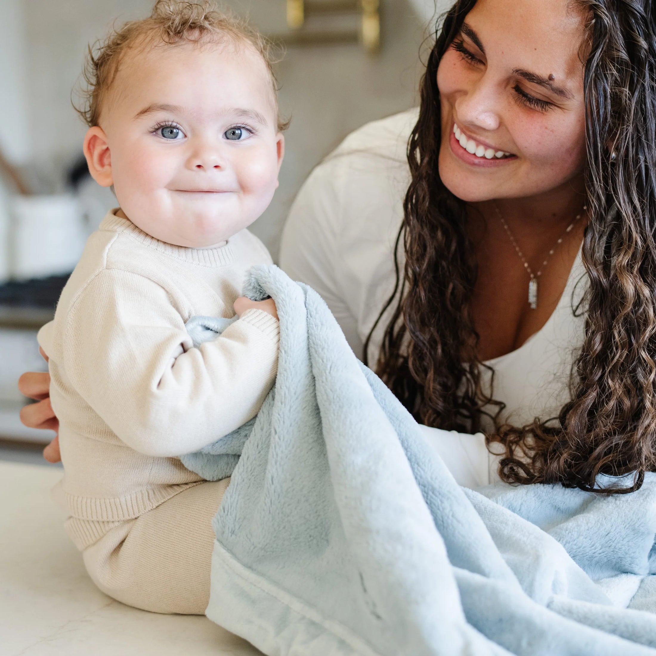 Chambray Lush Blanket - Receiving