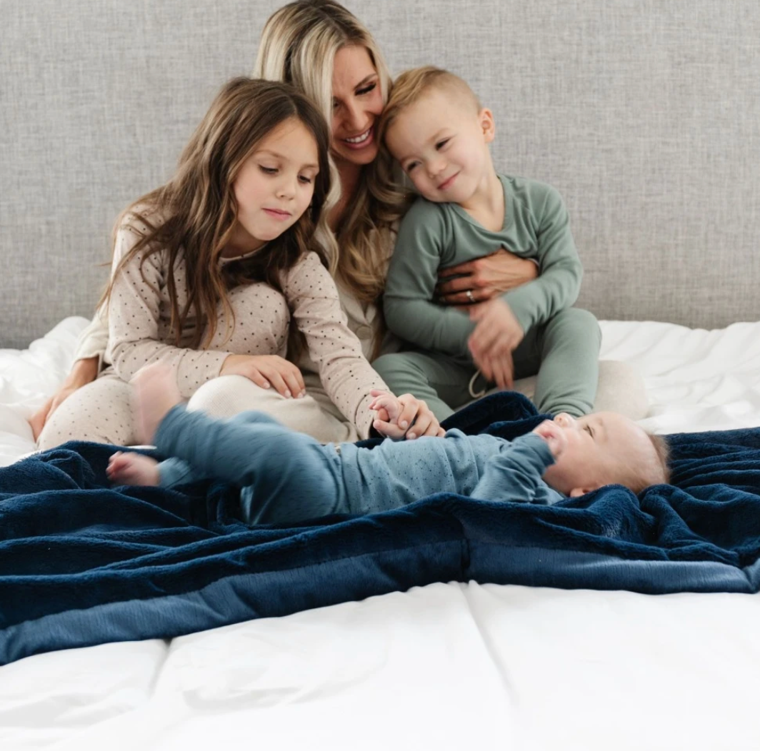 Navy Lush Blanket - Receiving