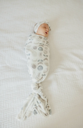 Load image into Gallery viewer, Knit Swaddle Blanket - Eclipse
